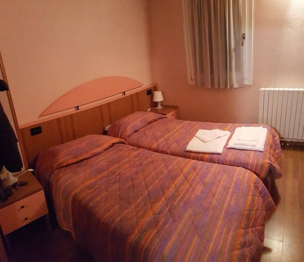 Hotel La Piazzetta Vidiciatico Kültér fotó