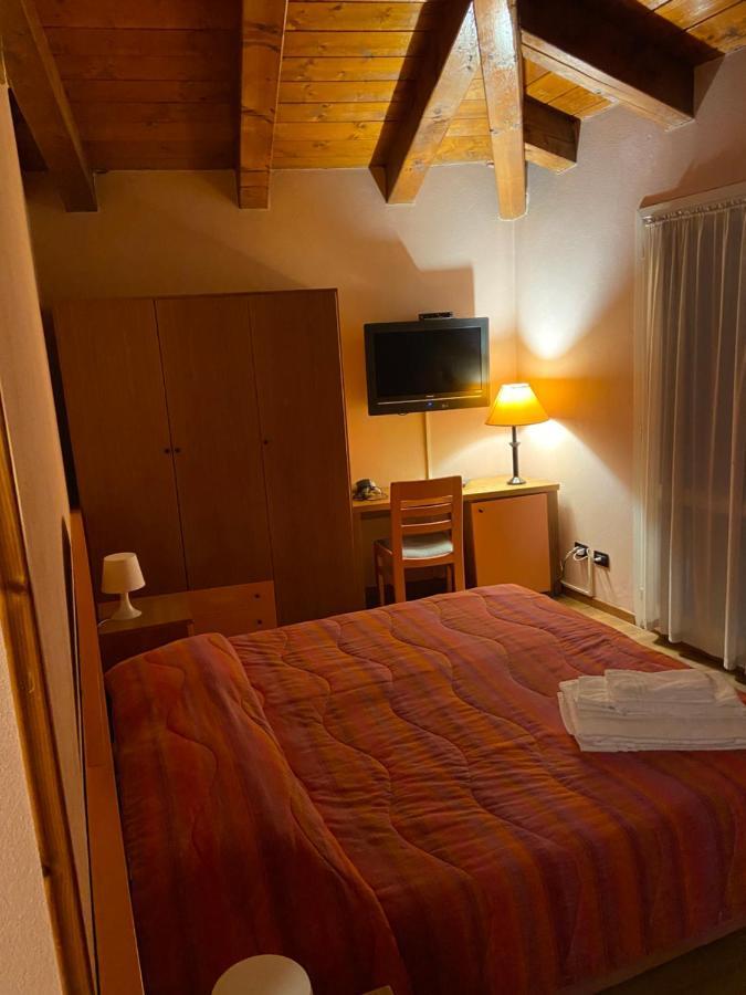 Hotel La Piazzetta Vidiciatico Kültér fotó